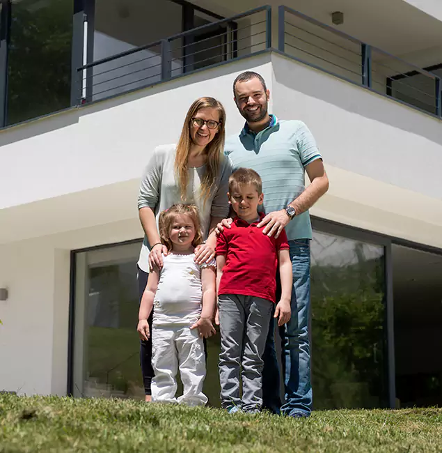 Why Griffin Trusts Griffin Pest Control Pro for Carpenter Bee Removal?